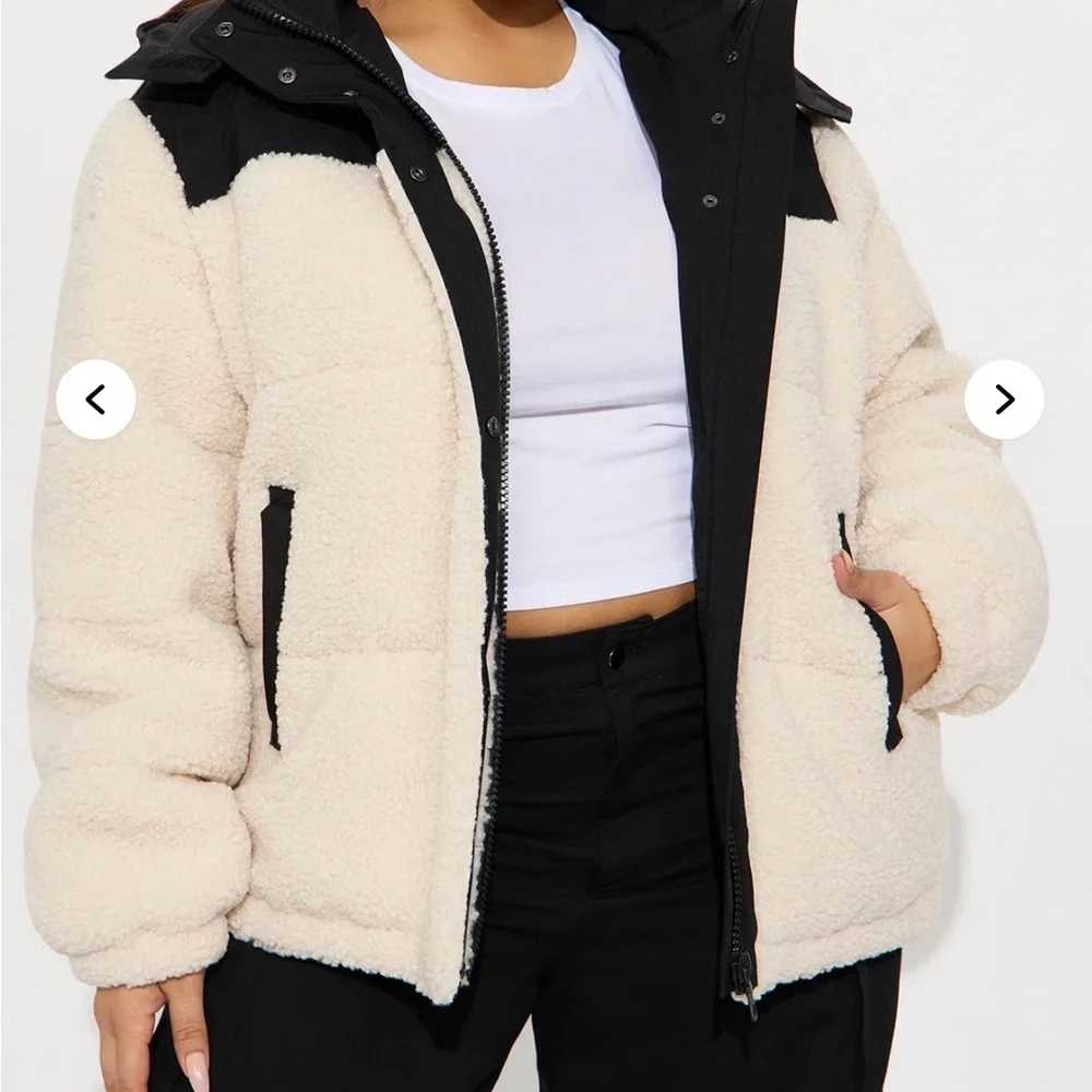 NWOT Fashion Nova Black and Cream Puffer Jacket - Picture 4 of 4